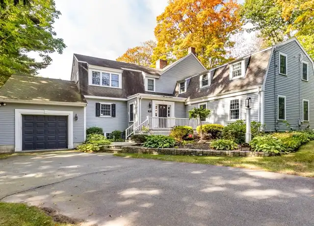 Property at 34 Brush Hill Ln Unit 34, Milton, MA, 02186, 5 beds, 4.5 baths, [object Object]