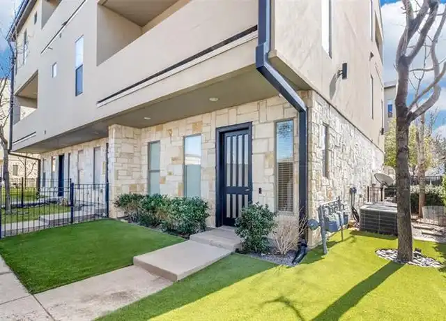 Property at 1600 N Haskell Ave #13, Dallas, TX, 75204, 2 beds, 2.5 baths, [object Object]