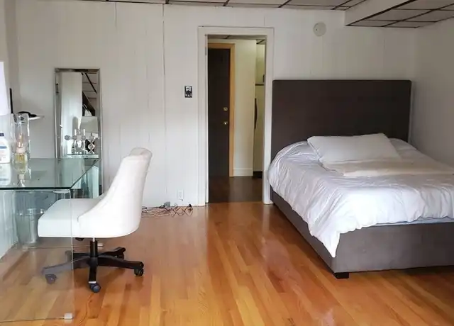 Property at 924 Beacon St Unit A, Boston, MA, 02215, 0 beds, 1 bath, [object Object]