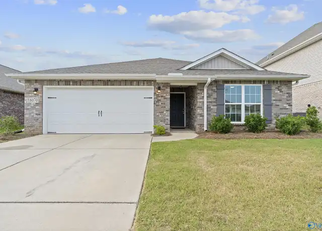 Property at 6070 Thorntons Way Cir NW, Huntsville, AL, 35810, 3 beds, 2 baths, [object Object]