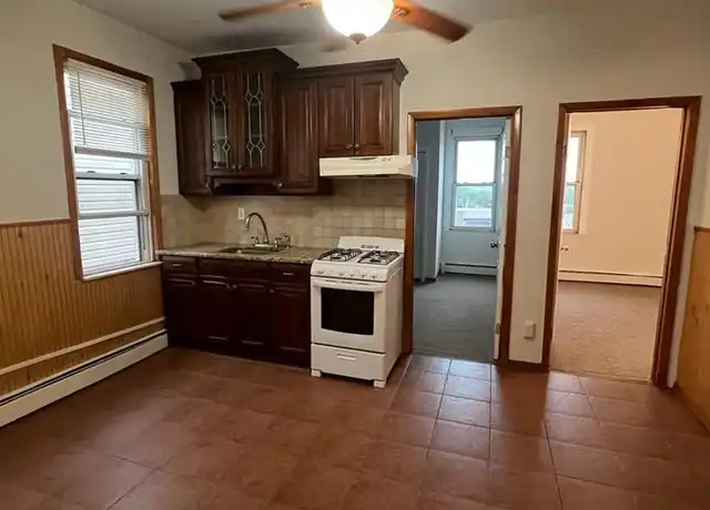 Property at 16 Farnham Ave Unit 2, Garfield, NJ, 07026, 2 beds, 1 bath, [object Object]