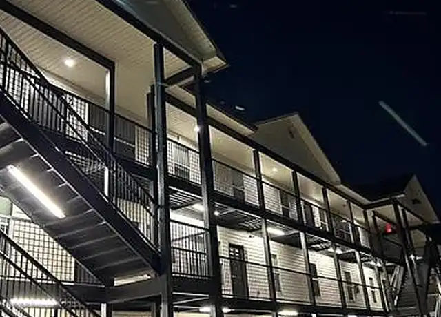 Property at The Dens on Martin - 2515 Martin St, Conway, AR, 72034, 2-3 beds, 2 baths, [object Object]