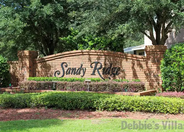 Property at 142 Hammock Ct, Davenport, FL, 33896, 4 beds, 3 baths, [object Object]
