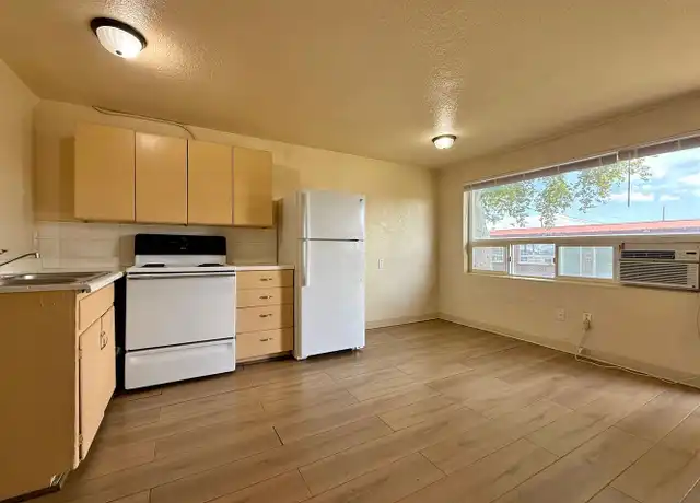 Property at 1740 N 5th Ave Unit A10, Pasco, WA, 99301, 1 bed, 1 bath, [object Object]