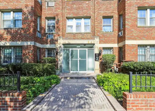 Property at 3028 Wisconsin Ave NW #405, Washington, DC, 20016, 1 bed, 1 bath, [object Object]