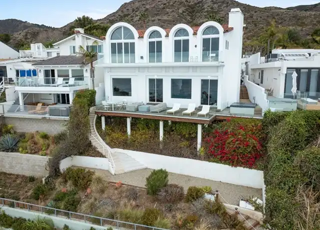 Property at 31654 Broad Beach Rd, Malibu, CA, 90265, 4 beds, 3.5 baths, [object Object]