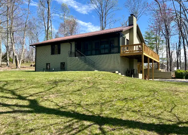 Property at 416 Banks Mountain Dr, Hendersonville, NC, 28792, 3 beds, 3 baths, [object Object]