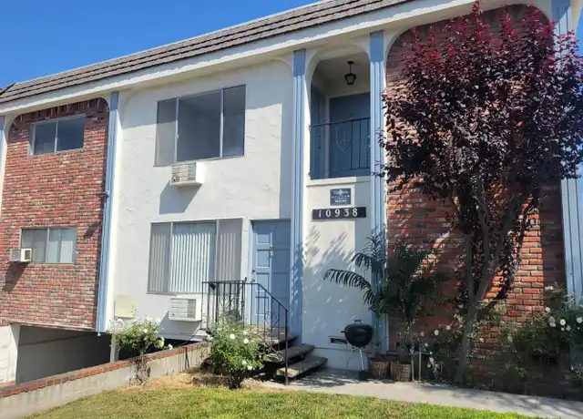 Property at 10938 Palms Blvd Unit 5, Los Angeles, CA, 90034, 2 beds, 1.5 baths, [object Object]