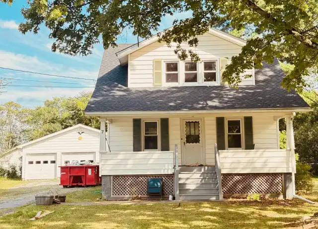 Property at 7 Mohin Park, New Hampton, NY, 10958, 2 beds, 1 bath, [object Object]