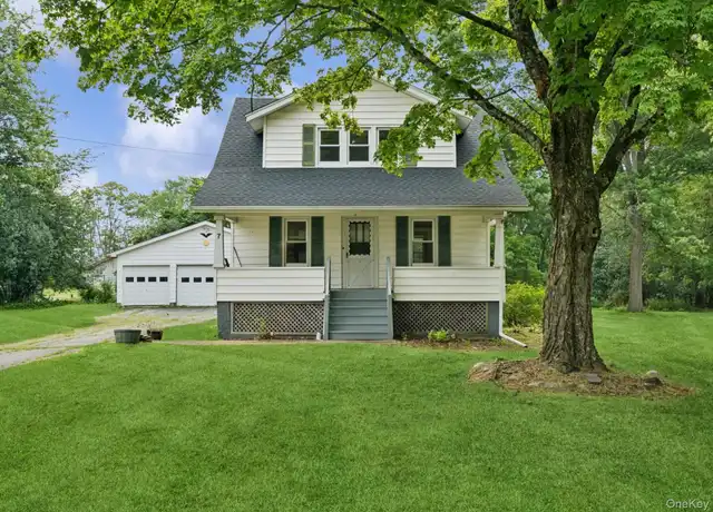 Property at 7 Mohin Park, New Hampton, NY, 10958, 2 beds, 1 bath, [object Object]