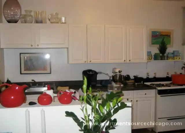 Property at 945 Judson Ave Unit 1, Evanston, IL, 60202, 2 beds, 1 bath, [object Object]