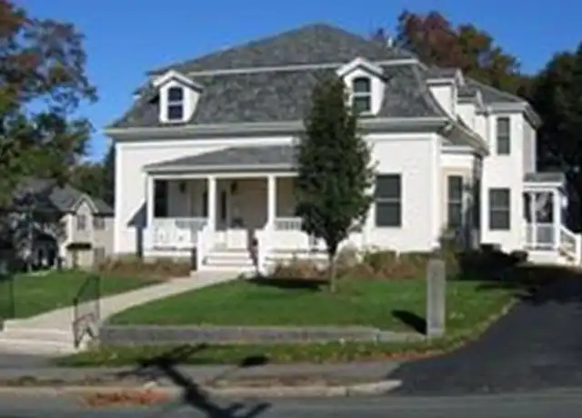 Property at 250 Franklin St Unit Left, Quincy, MA, 02169, 3 beds, 2.5 baths, [object Object]