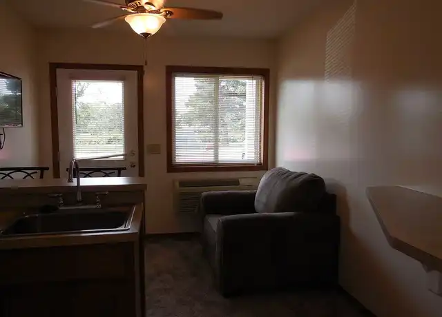 Property at cpa - College Park Apartments - 120 College Park Cir, Lincoln, NE, 68505, 0-3 beds, 1-2 bath, [object Object]