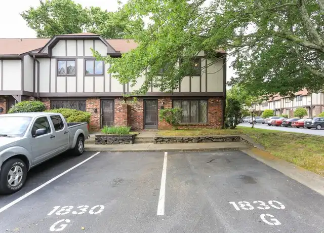 Property at 1830 Ashborough Ct SE Unit G, Marietta, GA, 30067, 3 beds, 1.5 baths, [object Object]