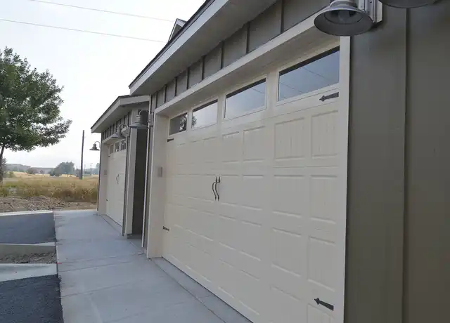 Property at 2722 Cobblestone Pl Unit B, Bozeman, MT, 59718, 3 beds, 2.5 baths, [object Object]