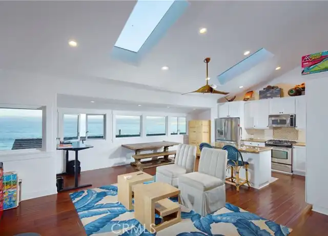 Property at 2859 Wards Ter, Laguna Beach, CA, 92651, 2 beds, 2 baths, [object Object]