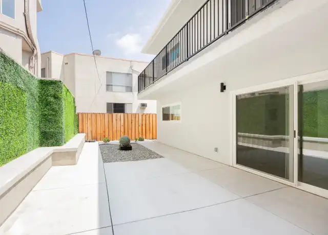 Property at 1346 N Stanley Ave Unit 9, Los Angeles, CA, 90046, 1 bed, 1 bath, [object Object]