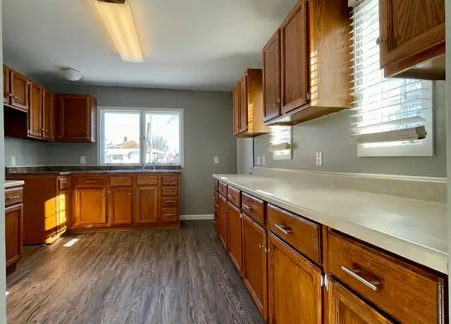 Property at 1510 N 22nd Ave #1, Minneapolis, MN, 55411, 3 beds, 1 bath, [object Object]