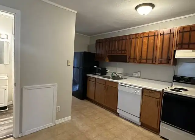 Property at 918 N 6th St Unit 918 B, Lafayette, IN, 47904, 1 bed, 1 bath, [object Object]