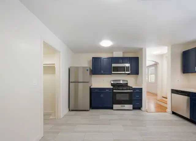 Property at 243 Orange St Unit 07, Oakland, CA, 94610, 1 bed, 1 bath, [object Object]