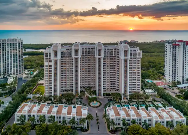 Property at 7117 Pelican Bay Blvd, Naples, FL, 34108, 3 beds, 2 baths, [object Object]
