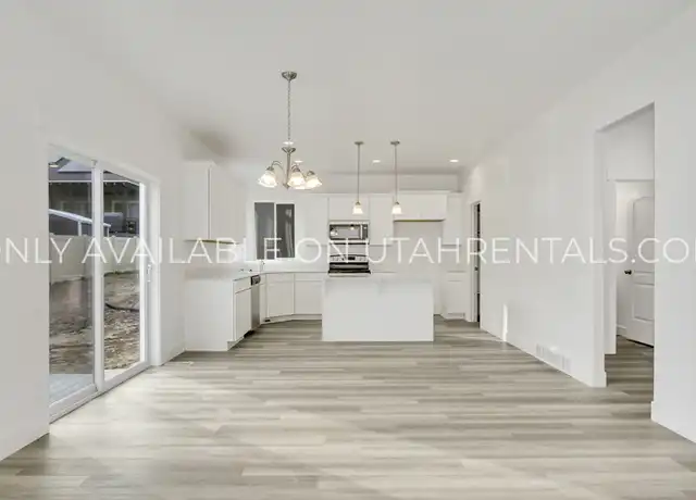 Property at 4283 W Gate Keeper Dr, Herriman, UT, 84096, 4 beds, 2.5 baths, [object Object]