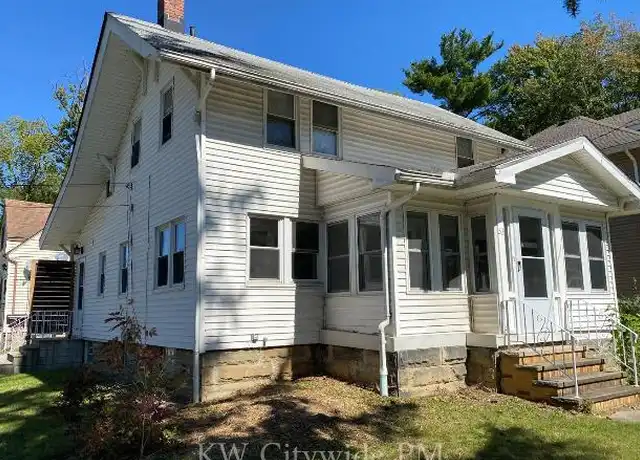 Property at 53 3rd Ave, Berea, OH, 44017, 3 beds, 2 baths, [object Object]
