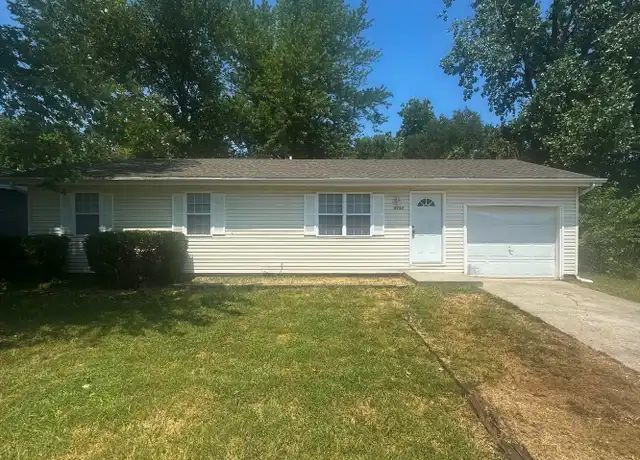 Property at 2727 W Nichols St, Springfield, MO, 65803, 3 beds, 1.5 baths, [object Object]