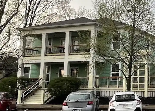 Property at 421 E Hillside Dr Unit 2, Bloomington, IN, 47401, 2 beds, 2 baths, [object Object]