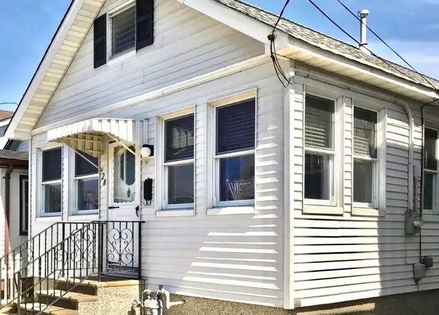 Property at 28 Kearney Ave, Seaside Heights, NJ, 08751, 3 beds, 1 bath, [object Object]