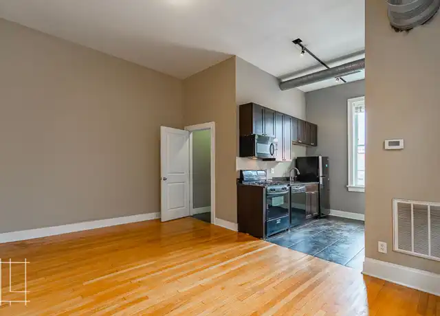 Property at 1185 N High St Apt 202, Columbus, OH, 43201, 2 beds, 1 bath, [object Object]