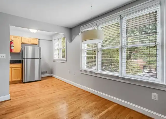 Property at 752 9th St SE #202, Washington, DC, 20003, 2 beds, 1 bath, [object Object]