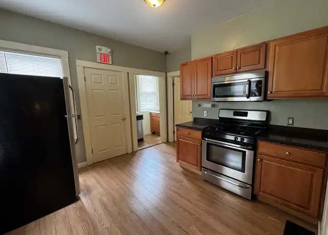 Property at 374 Highland Ave Unit 1, Somerville, MA, 02144, 3 beds, 1.5 baths, [object Object]
