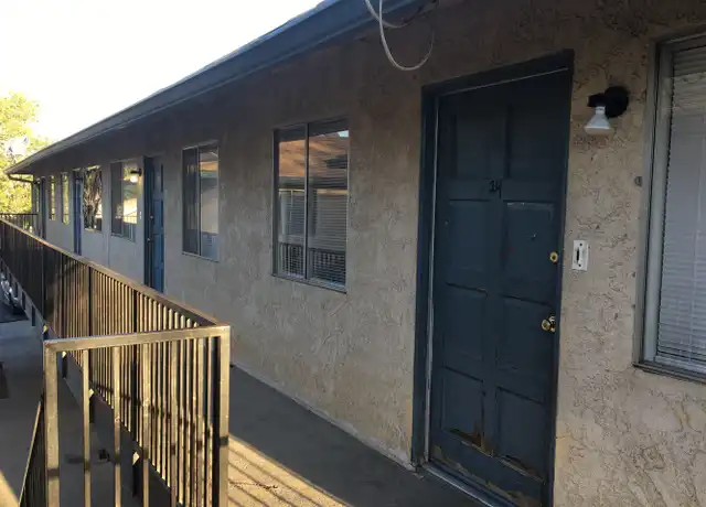 Property at 200 Lincoln Ave Unit 14, Bakersfield, CA, 93308, 1 bed, 1 bath, [object Object]