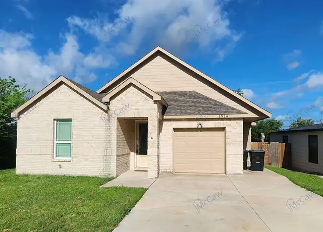 Property at 1814 Langford St, Greenville, TX, 75401, 3 beds, 2 baths, [object Object]
