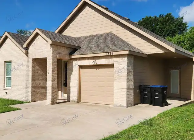 Property at 1814 Langford St, Greenville, TX, 75401, 3 beds, 2 baths, [object Object]
