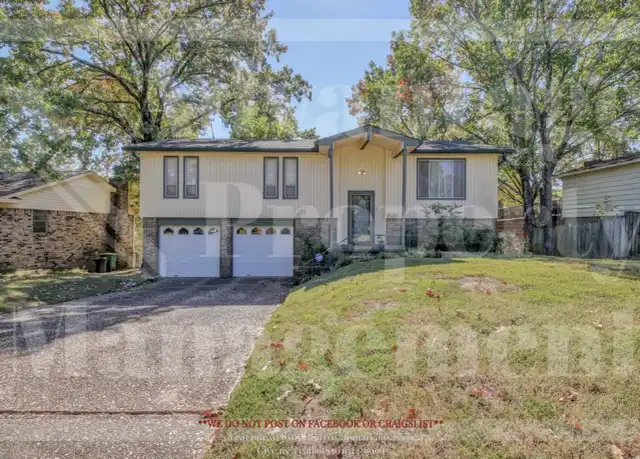 Property at 10823 Breckenridge Dr, Little Rock, AR, 72211, 4 beds, 2.5 baths, [object Object]