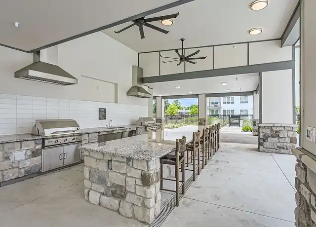Property at The Metropolitan - 8730 W Sam Houston Pkwy N, Houston, TX, 77040, 1-2 bed, 1-2 bath, [object Object]