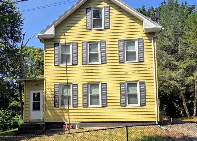 Property at 9 Woodland St Unit 2, Vernon, CT, 06066, 2 beds, 1 bath, [object Object]