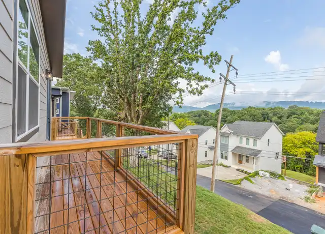 Property at 618 Ladd Ave, Chattanooga, TN, 37405, 3 beds, 2.5 baths, [object Object]