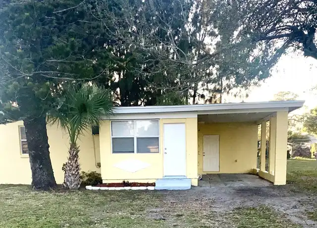 Property at 1307 N 20th St, Fort Pierce, FL, 34950, 2 beds, 1 bath, [object Object]