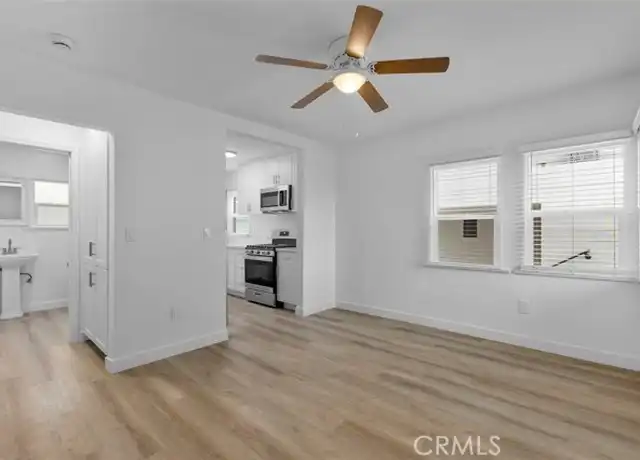 Property at 908 Manhattan Ave Unit E, Hermosa Beach, CA, 90254, 1 bed, 1 bath, [object Object]