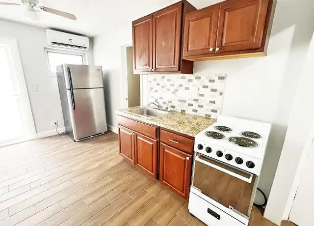 Property at 60 NW 39th St, Oakland Park, FL, 33309, 0 beds, 1 bath, [object Object]