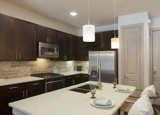 Property at 1399 W Cavalcade St, Houston, TX, 77009, 1 bed, 1 bath, [object Object]