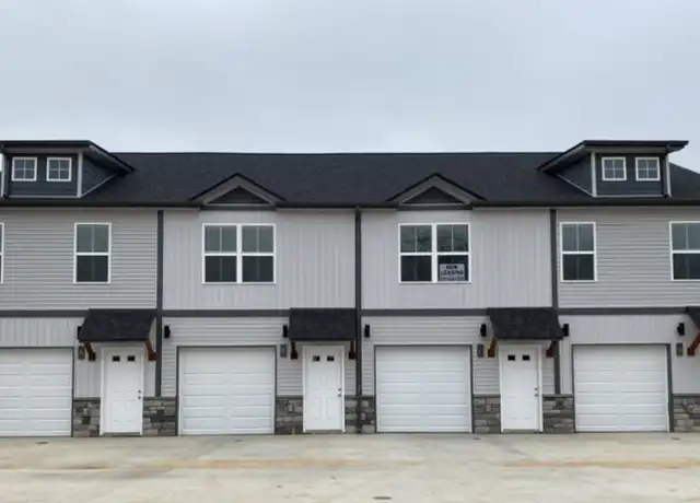 Property at 1035 Glenkirk Dr, Clarksville, TN, 37042, 2 beds, 1.5 baths, [object Object]