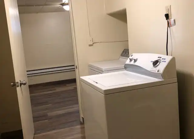 Property at 210 Sycamore St SE Unit C, Albuquerque, NM, 87106, 2 beds, 2 baths, [object Object]