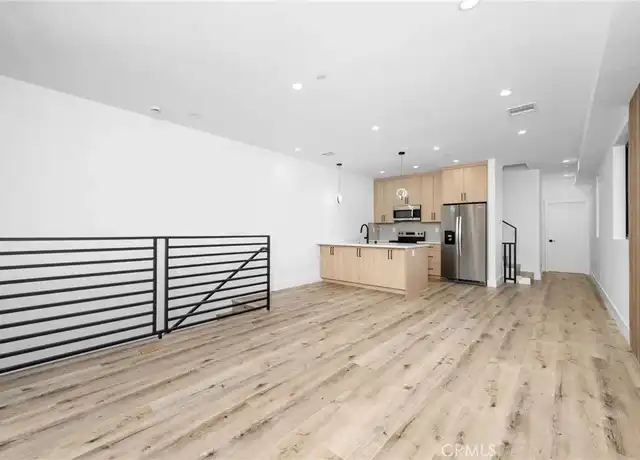 Property at 14523 Weddington St, Van Nuys, CA, 91411, 4 beds, 4.5 baths, [object Object]