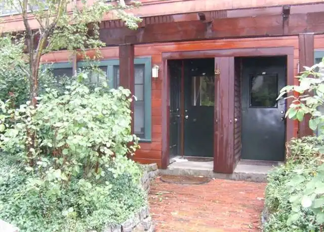 Property at 411 Norfolk St Unit 2G, Somerville, MA, 02143, 3 beds, 1 bath, [object Object]