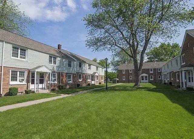 Property at Fernwood Park Apartments - 65 Waring Rd, Rochester, NY, 14609, 2 beds, 1 bath, [object Object]