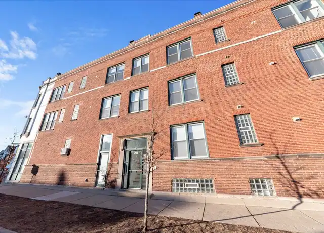 Property at 2350 W Charleston St Unit 3r, Chicago, IL, 60647, 2 beds, 1 bath, [object Object]